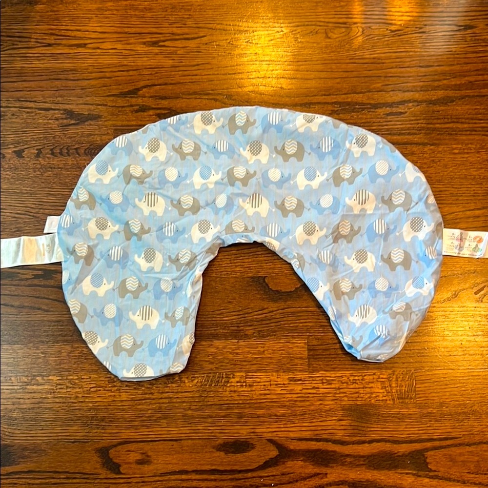 Boppy Nursing Replacement Pillow Cover Blue and Brown Elephant Pattern